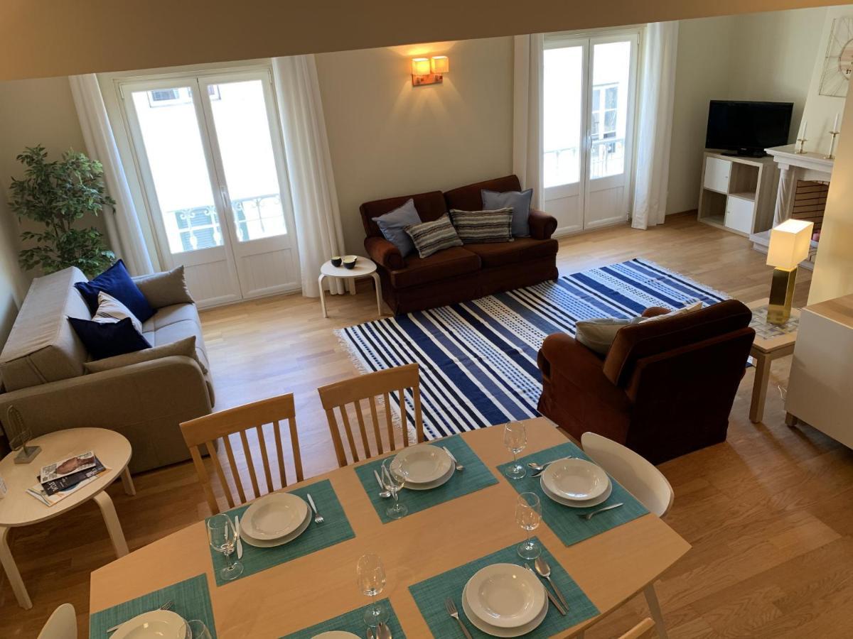 Duplex Apartment With Terrace In Cascais Downtown Экстерьер фото